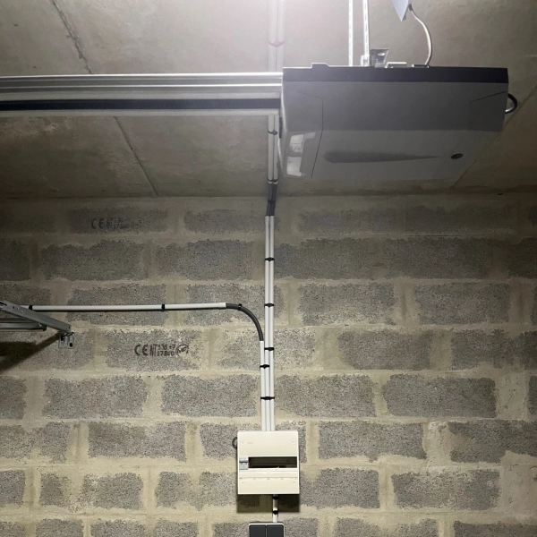 Motorisation d’une porte de garage à Caen